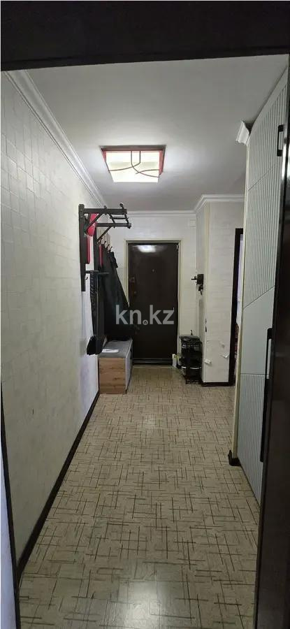 Продажа 3-комнатной квартиры, 63 м², мкр-н Мамраева (Восток-5), дом  22 в Караганде - фото 6