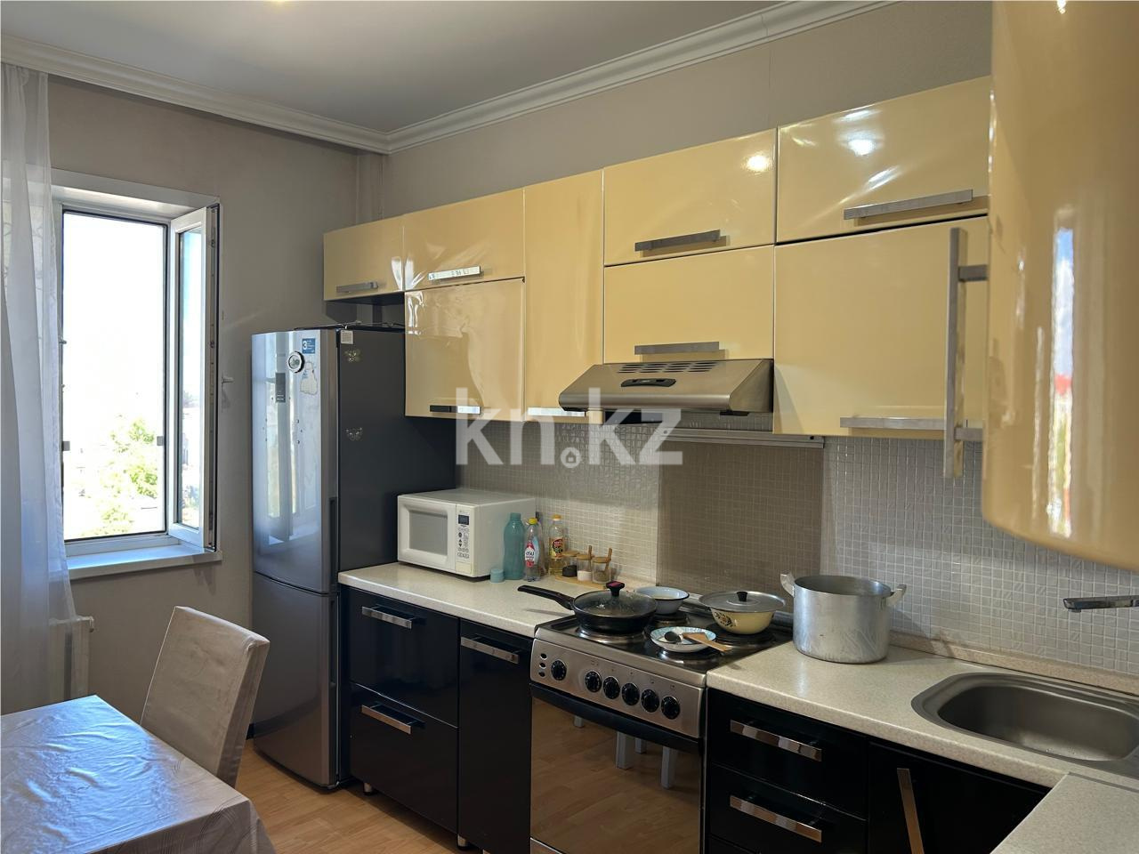 Продажа 2-комнатной квартиры, 60 м² - Продажа двухкомнатных квартир в Караганде - страница 3 фото 1 из 17