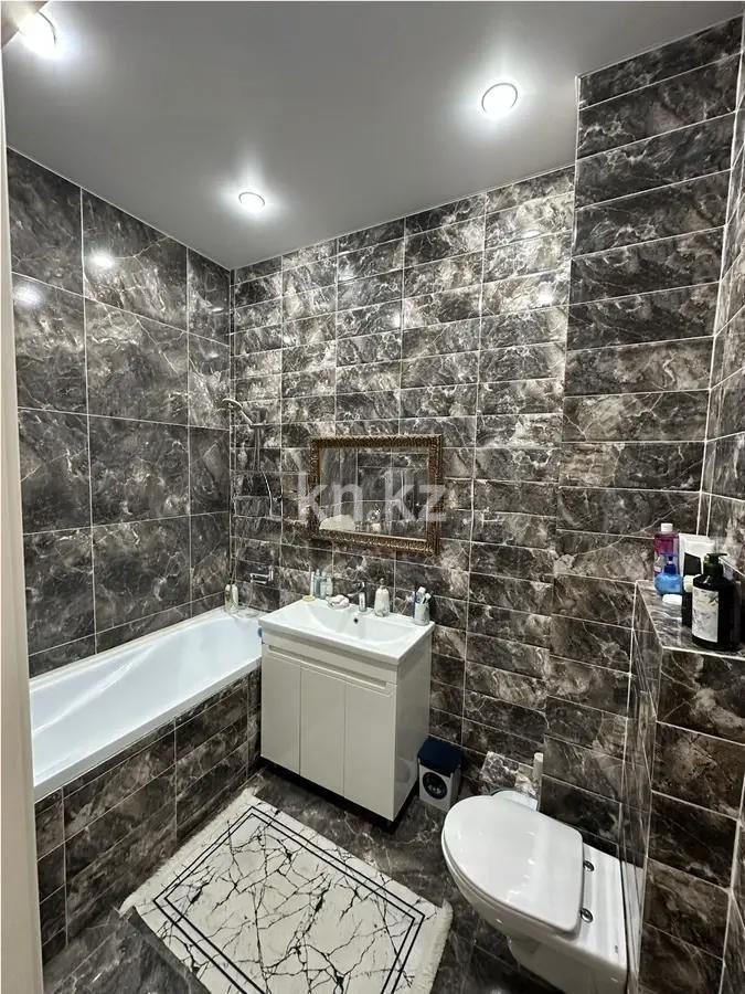 Продажа 1-комнатной квартиры, 50 м², ул. Толе би, дом  44 в Астане - фото 3