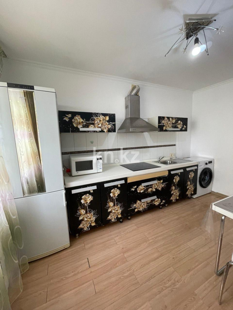 Аренда 1-комнатной квартиры, 35 м², ул. Кубрина, дом  22/1 - пр. Сарыарка - Аренда  однокомнатных квартир помесячно в Астане фото 2 из 7