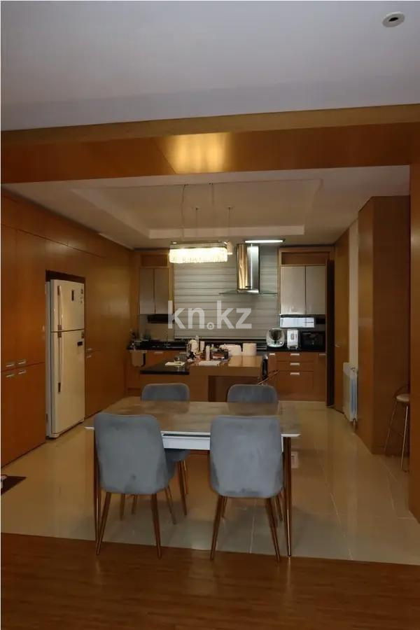 Продажа 3-комнатной квартиры, 144.4 м², ул. Байтурсынова, дом  5 в Астане - фото 4