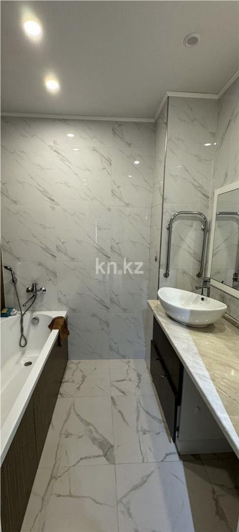 Продажа 3-комнатной квартиры, 87 м², мкр-н Степной-2 - Продажа квартир в Караганде фото 15 из 15