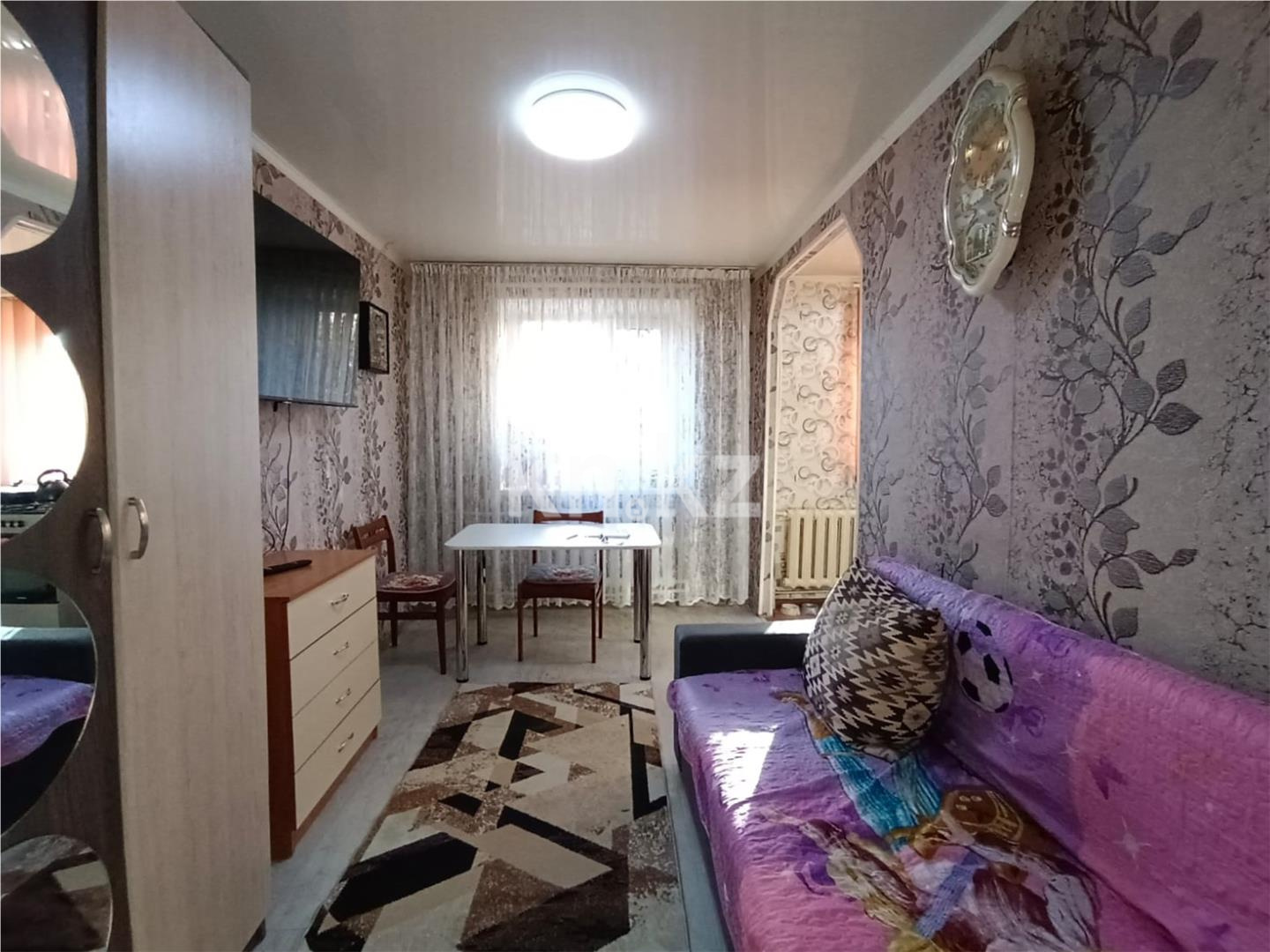 Продажа 3-комнатной квартиры, 51 м², 21 мкр., дом  9 в Караганде - фото 6