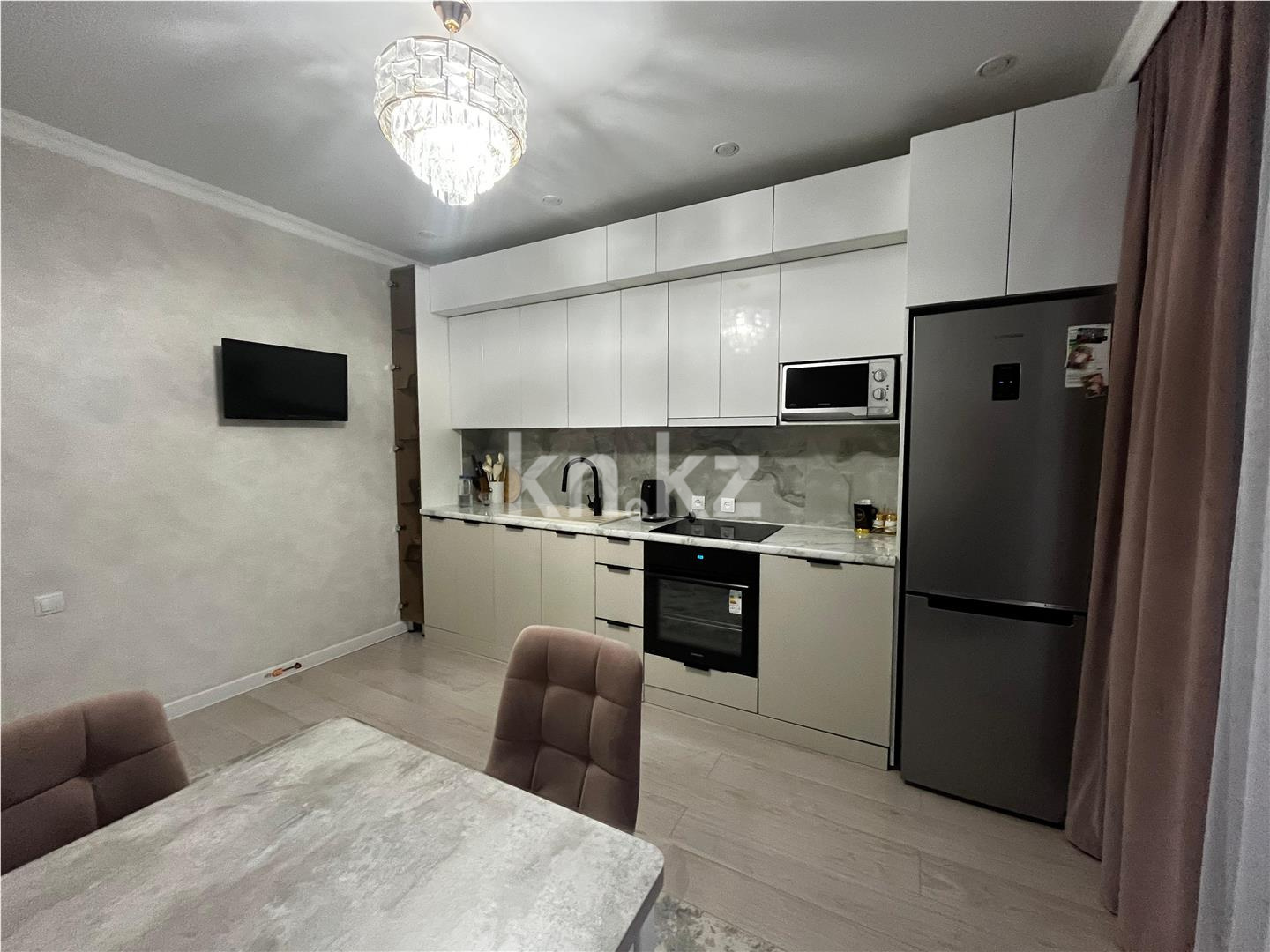 Продажа 3-комнатной квартиры, 80 м², мкр-н Голубые Пруды в Караганде - фото 9