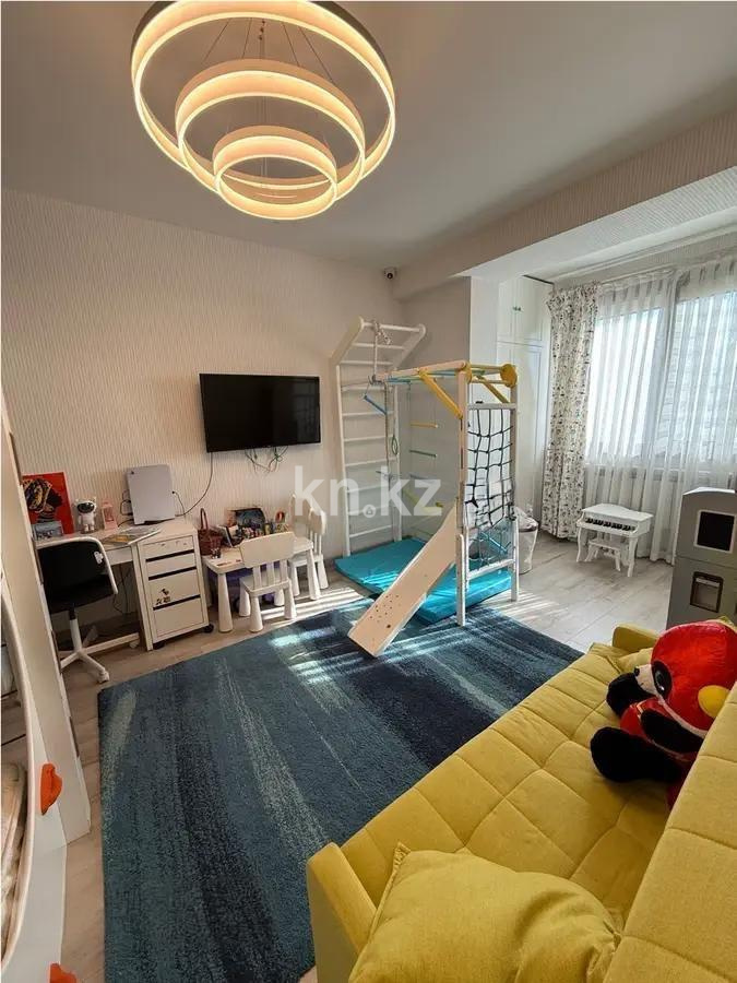 Продажа 3-комнатной квартиры, 132 м², ул. Маркова, дом  61/1 в Алматы - фото 3