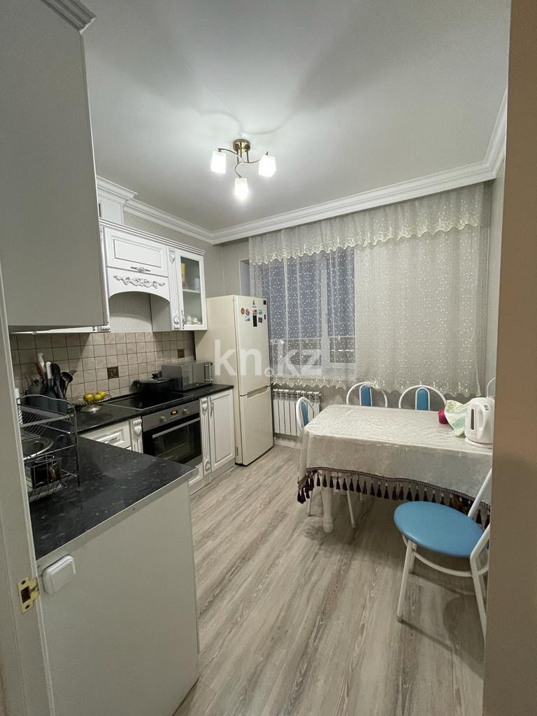 Аренда 2-комнатной квартиры, 68 м² - Продажа квартир в Семее фото 1 из 10