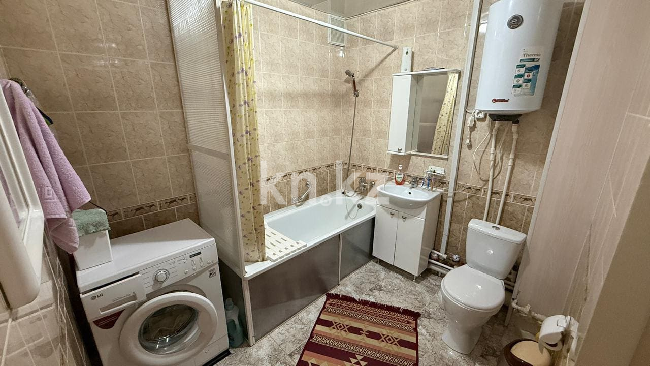 Продажа 3-комнатной квартиры, 64.4 м², ул. Дюсембекова, дом  57 - Продажа  трехкомнатных квартир в Караганде фото 8 из 12