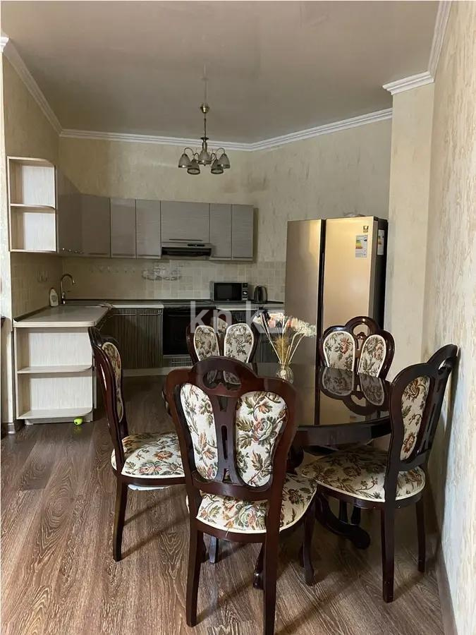 Продажа 2-комнатной квартиры, 95 м², ул. Омаровой, дом  37 - Продажа  двухкомнатных квартир в Алматы без посредников с фото фото 3 из 5