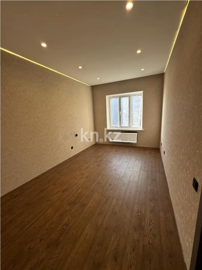 Продажа 3-комнатной квартиры, 84 м², ул. Кулкыбаева, дом  13 - Продажа  трехкомнатных квартир в новостройках Караганды без посредников фото 1 из 7