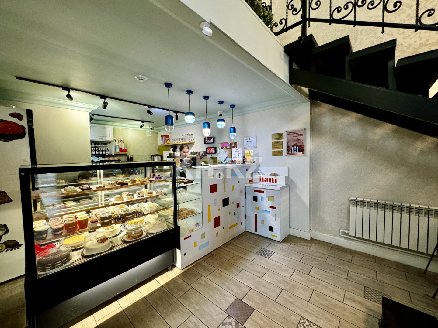 Продажа , 300 м², ул. Чкалова - Продажа офисных и торговых помещений в Караганде фото 8 из 17