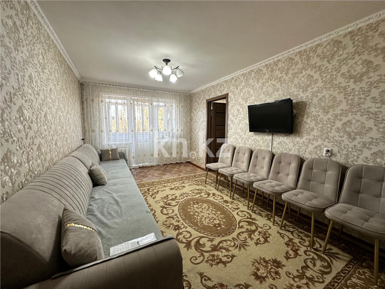 Продажа 3-комнатной квартиры, 57 м², мкр-н 12 - Продажа квартир в Караганде фото 1 из 15