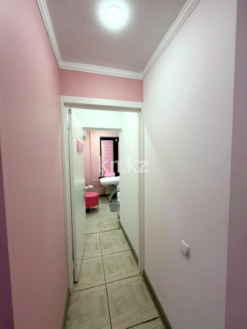Продажа помещения, 50.5 м² - Продажа офисных и торговых помещений в Казахстане - страница 2 фото 15 из 16