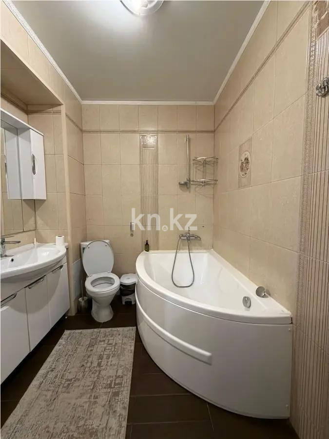 Продажа 2-комнатной квартиры, 70.2 м² в Алматы - фото 4