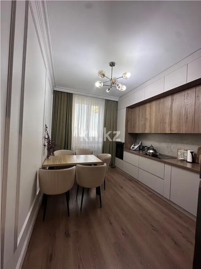 Продажа 4-комнатной квартиры, 135 м², пр. Мангилик Ел, дом  42 в Астане - фото 5