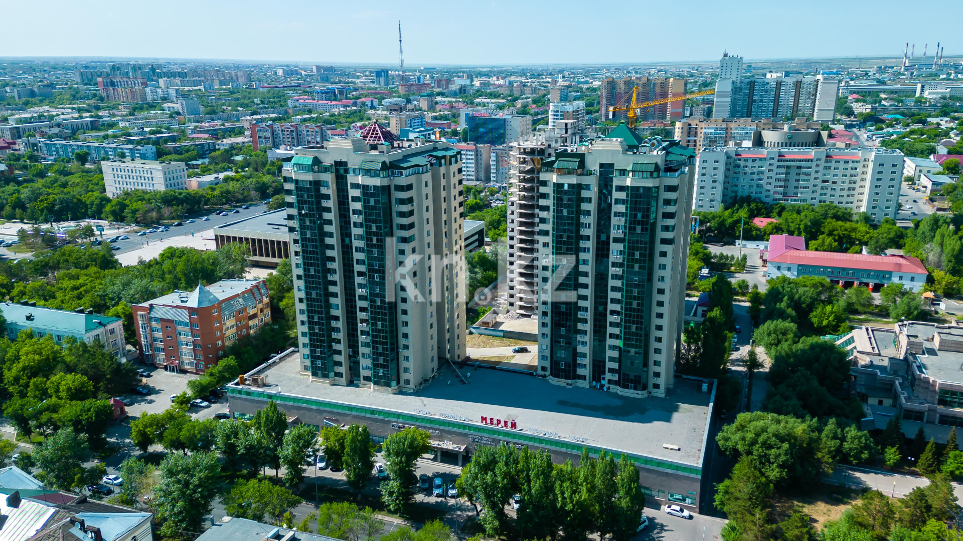 Продажа 3-комнатной квартиры, 127.3 м², пр. Абая, дом  45/1 в Астане - фото 5