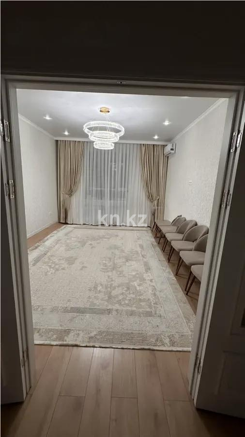 Продажа 3-комнатной квартиры, 98.9 м², пр. Кабанбай батыра, дом  57/2 - Продажа  трехкомнатных квартир в Астане фото 1 из 9
