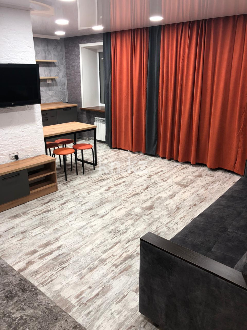 Аренда 3-комнатной квартиры посуточно, 77 м², ул. Набережная Славского, дом  48 в Усть-Каменогорске - фото 28