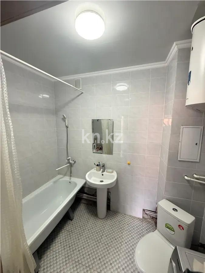 Продажа 2-комнатной квартиры, 62 м² - Продажа квартир в районе Юго-Восток в Караганде фото 3 из 5