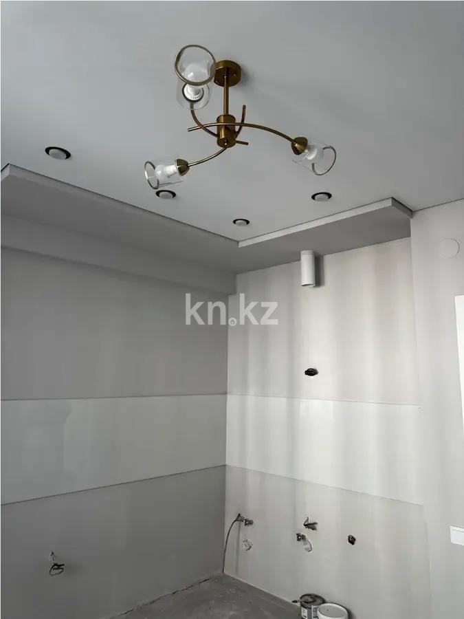 Продажа 2-комнатной квартиры, 60 м², ул. Омарова, дом  1 в Алматы - фото 4