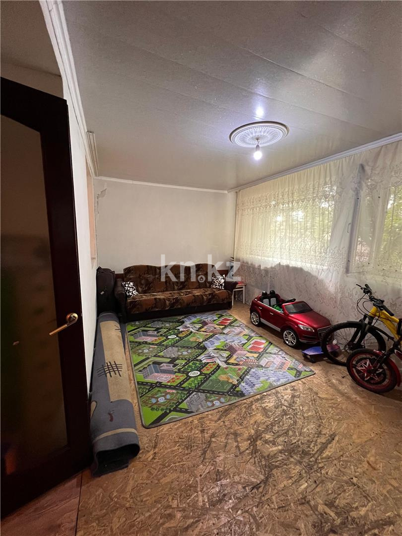 Продажа 3-комнатной квартиры, 68 м², мкр-н 6, дом  5 в Караганде - фото 11