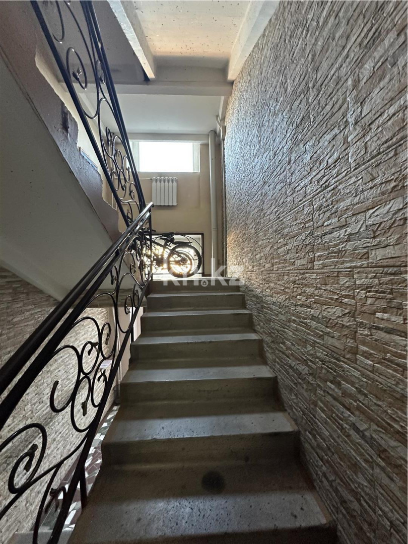 Продажа 3-комнатной квартиры, 80 м², ул. Абая, дом  31 в Темиртау - фото 19