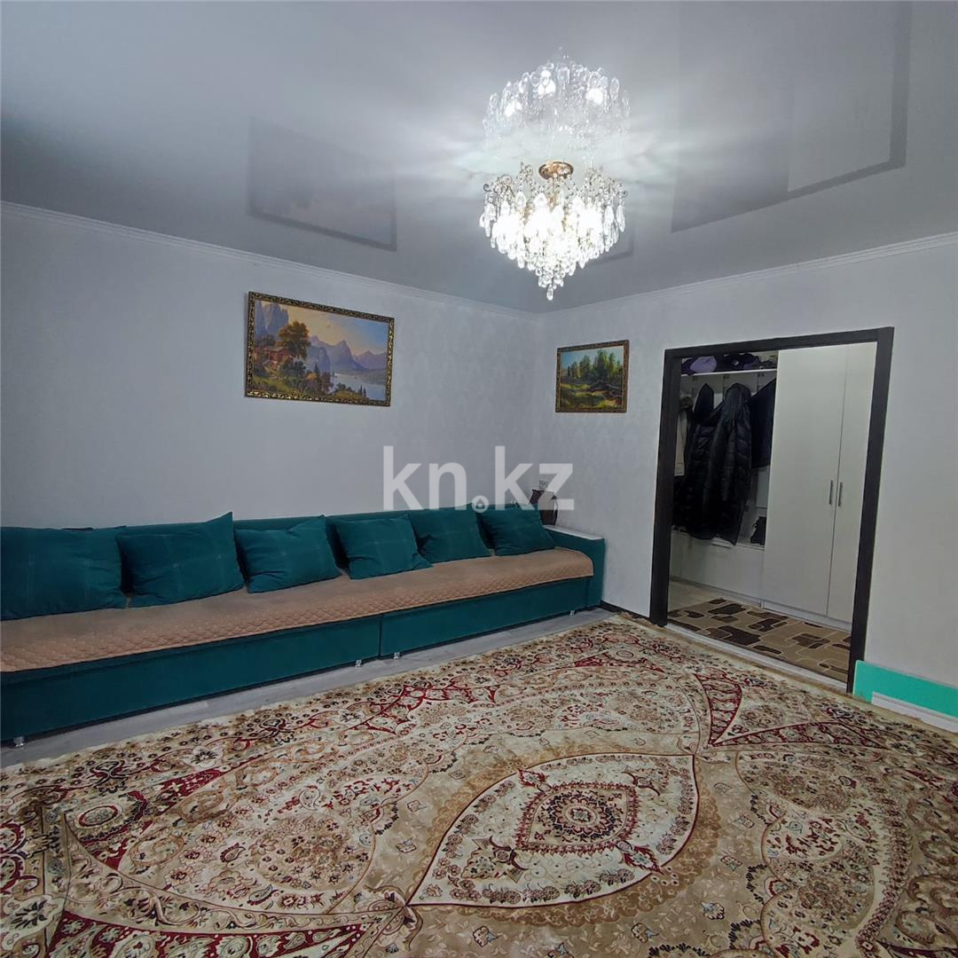 Продажа 4-комнатной квартиры, 82 м², пр. Победы - Продажа квартир в Абае фото 2 из 7