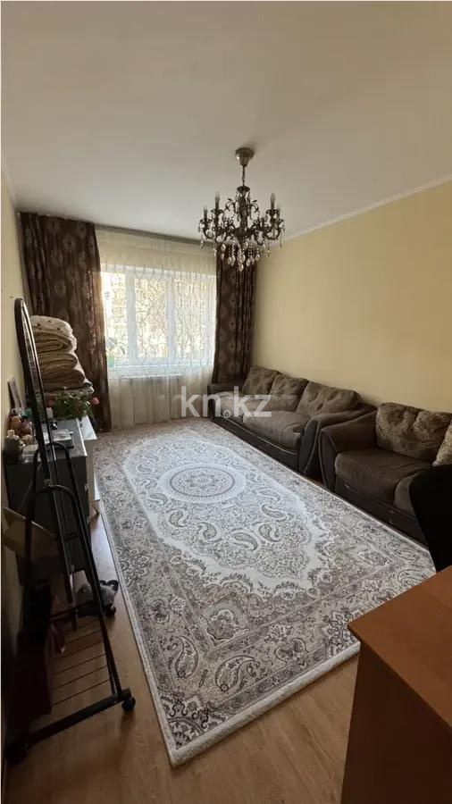 Продажа 3-комнатной квартиры, 72 м², ул. Айтеке би, дом  123 - Продажа квартир в Алматы фото 1 из 6