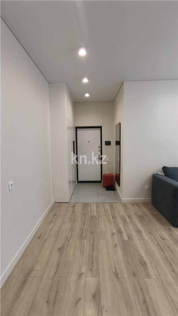 Продажа 3-комнатной квартиры, 83 м² - Продажа трехкомнатных квартир на Юго-Востоке Караганды - страница 5 фото 15 из 17