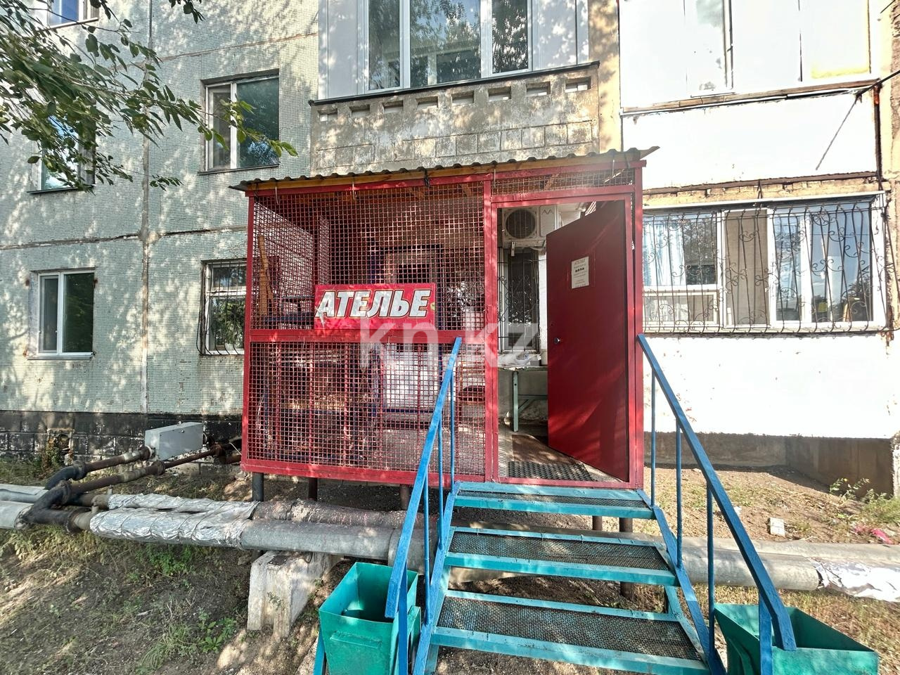 Продажа помещения, 32 м² - Продажа офисных и торговых помещений в Караганде с фото фото 1 из 12