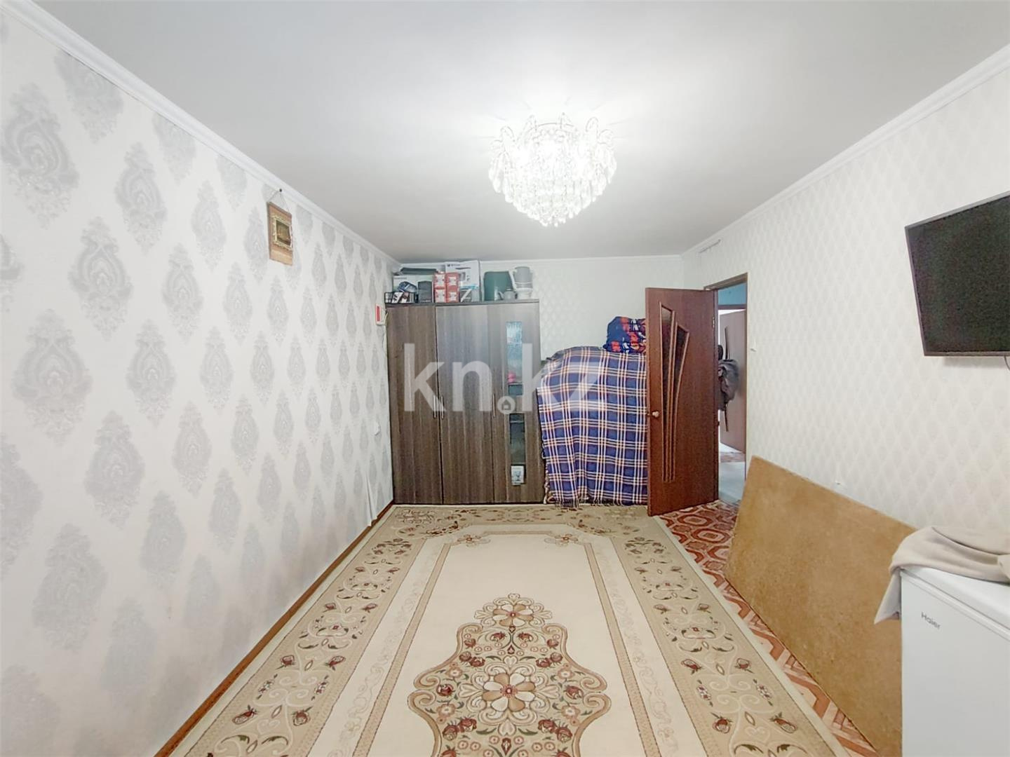 Продажа 3-комнатной квартиры, 62 м², мкр-н 13 в Караганде - фото 4