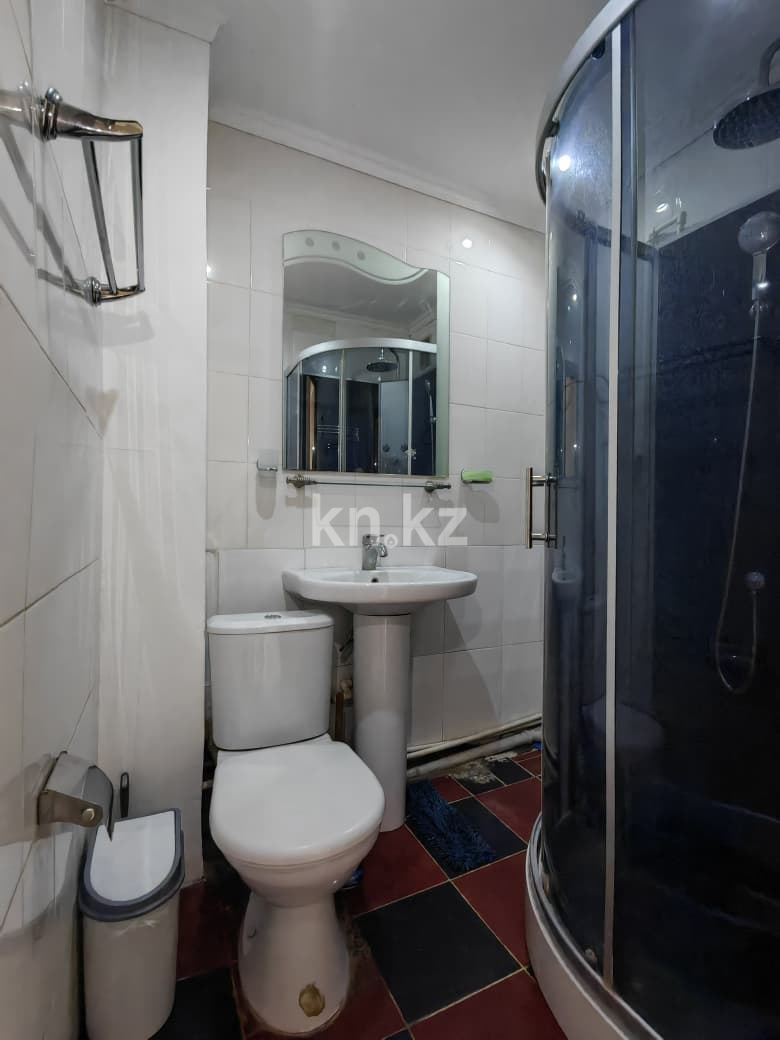 Продажа 2-комнатной квартиры, 43 м², ул. Алиханова, дом  30/2 - Продажа квартир в Караганде фото 15 из 22