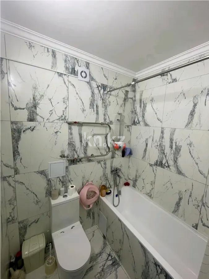 Продажа 2-комнатной квартиры, 70 м², ул. Е-15, дом  9а в Астане - фото 4