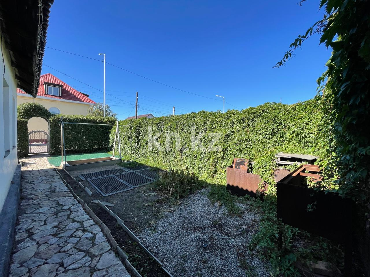 Продажа 4-комнатного дома, 95.6 м², Сарыарка - Аренда квартир помесячно в Актау фото 2 из 21