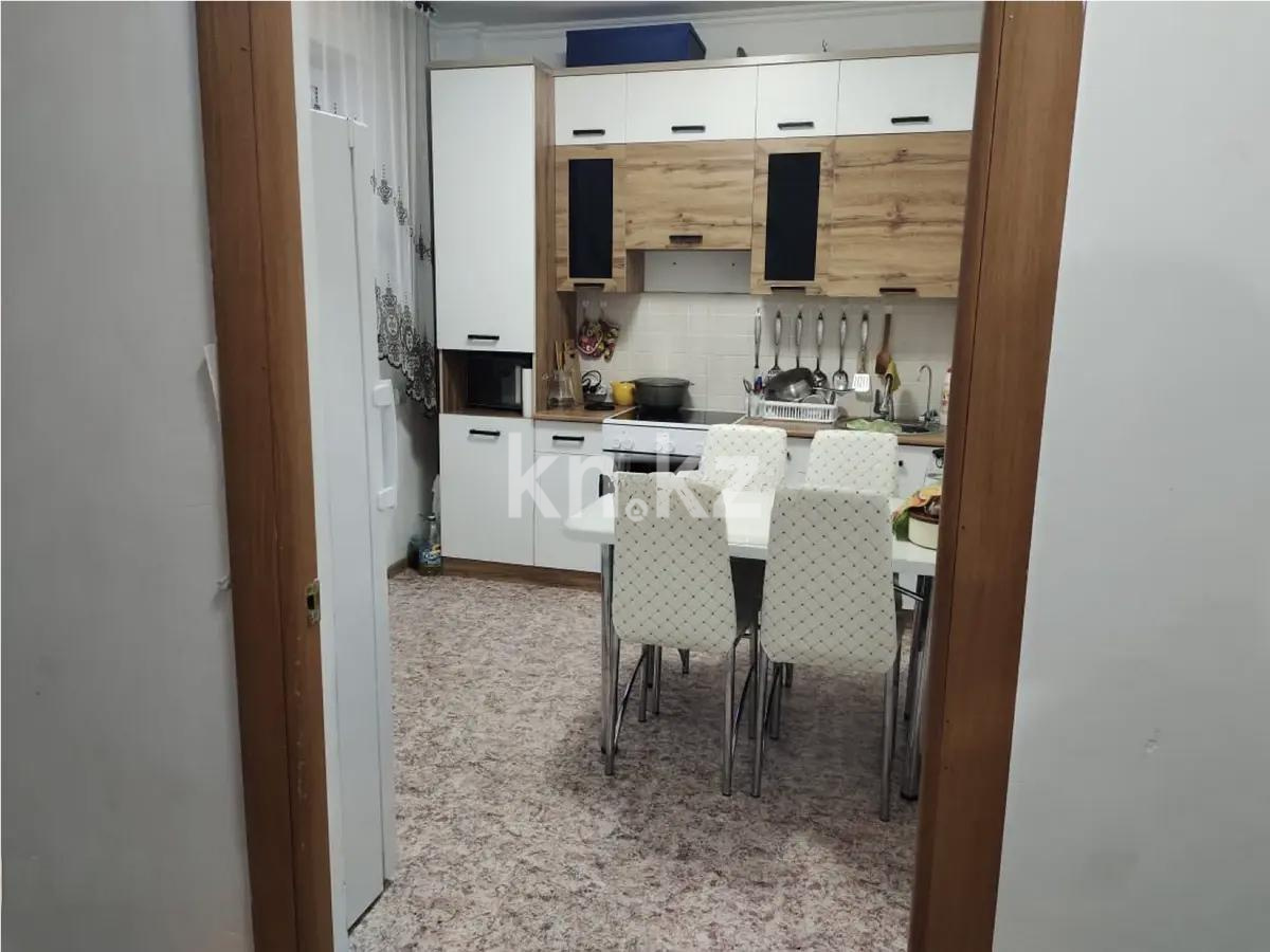 Продажа 2-комнатной квартиры, 60 м², ул. Айнакол в Астане - фото 3
