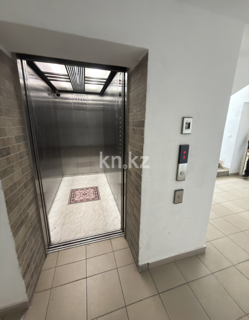 Продажа 2-комнатной квартиры, 68 м² - Продажа двухкомнатных квартир на Юго-Востоке Караганды - страница 6 фото 13 из 19