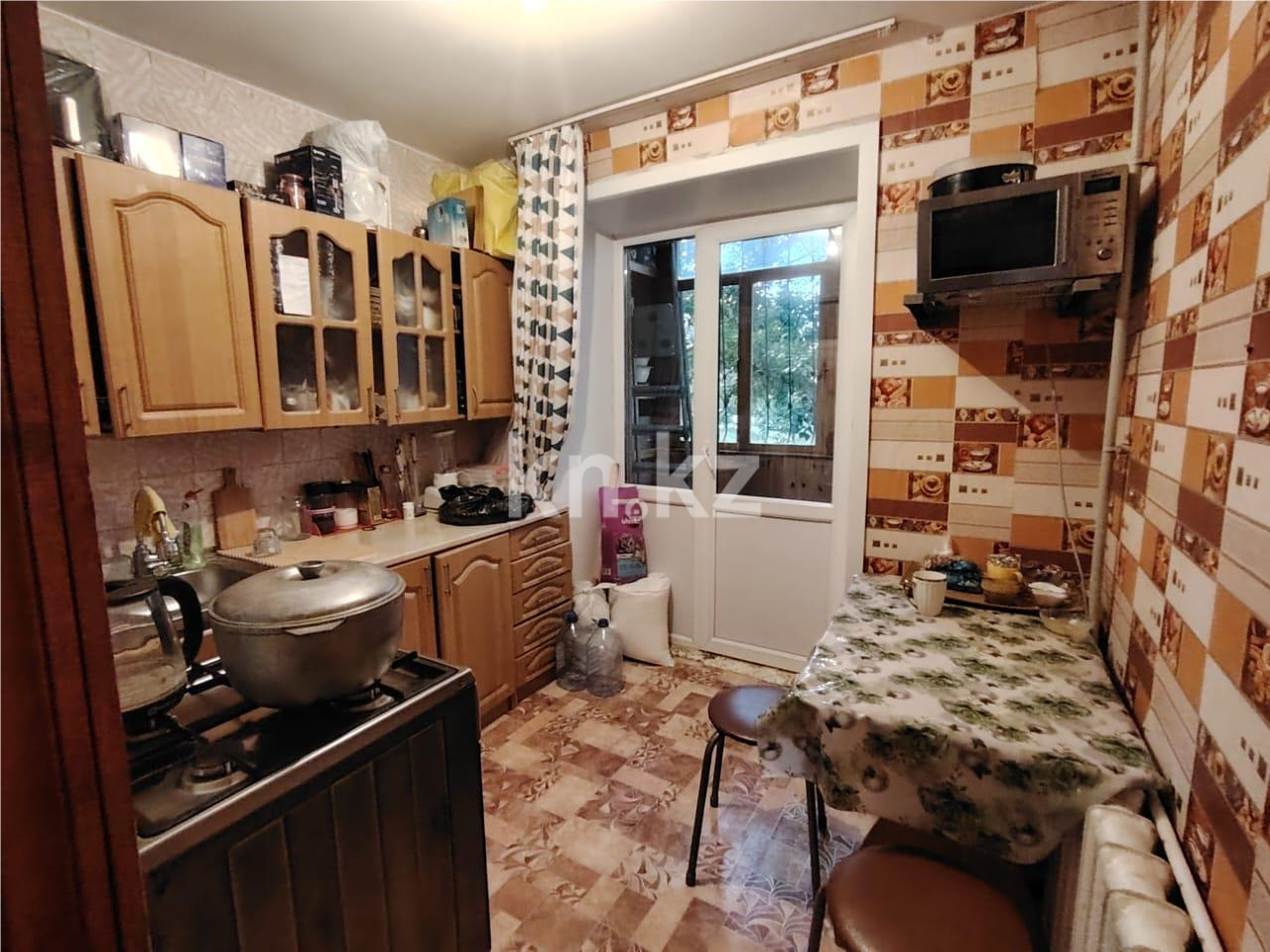 Продажа 3-комнатной квартиры, 53 м², ул. 6-й мик-н, дом  28 в Темиртау - фото 14