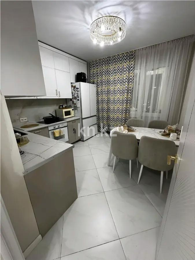 Продажа 3-комнатной квартиры, 89.8 м², ул. Баглановой, дом  2 в Астане - фото 7