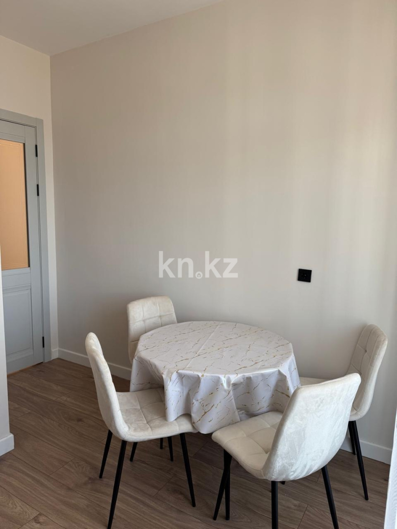 Аренда 1-комнатной квартиры, 36 м², ул. Байтурсынова, дом  14а - Аренда квартиры помесячно в Астане фото 2 из 9