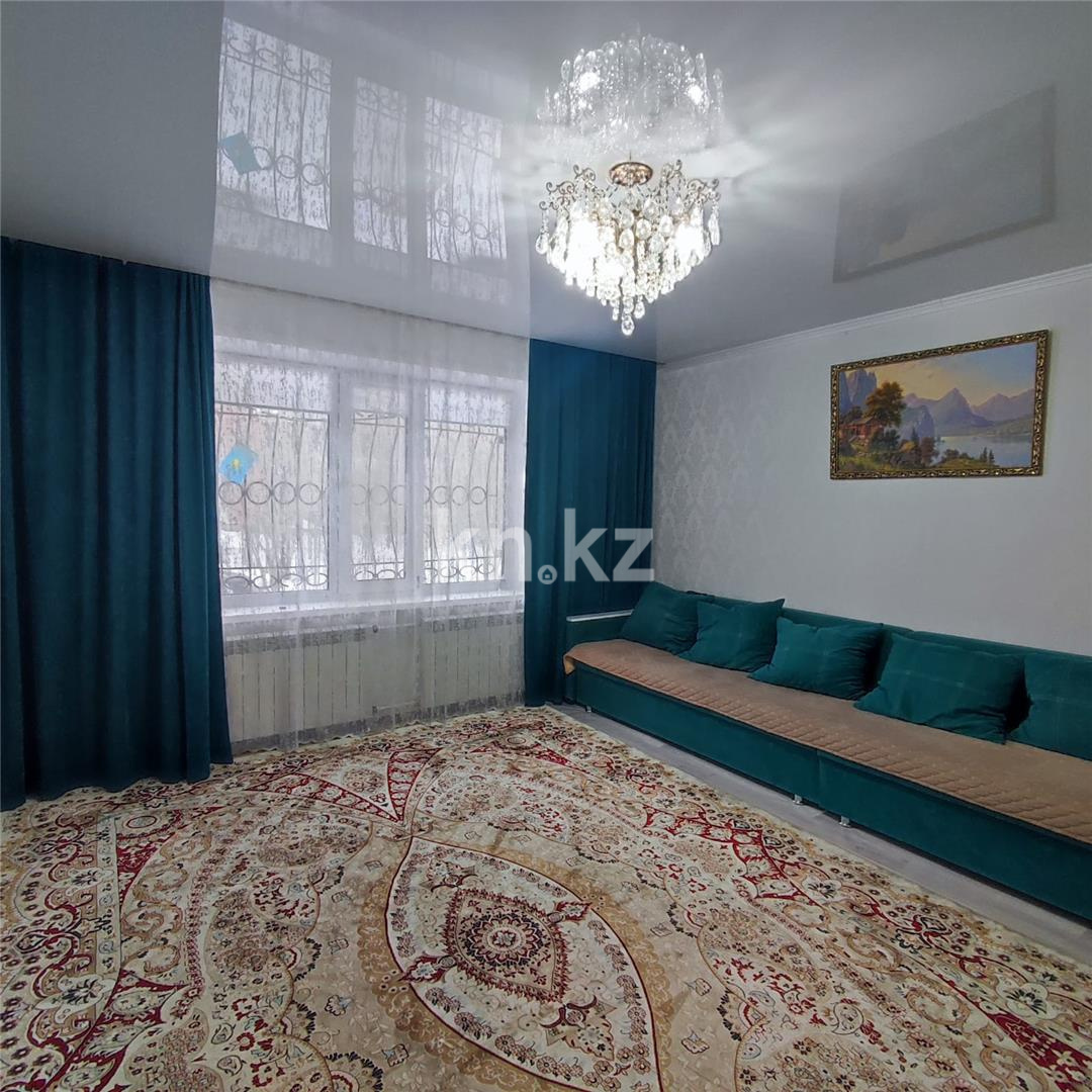 Продажа 4-комнатной квартиры, 82 м², пр. Победы - Продажа квартир в Абае фото 1 из 7