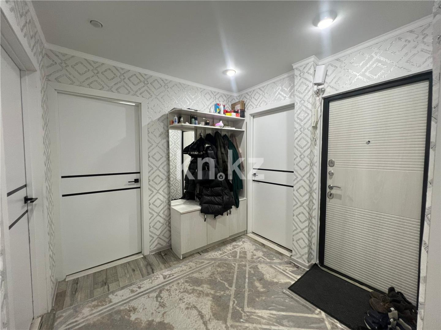 Продажа 4-комнатной квартиры, 77 м² в Караганде - фото 16