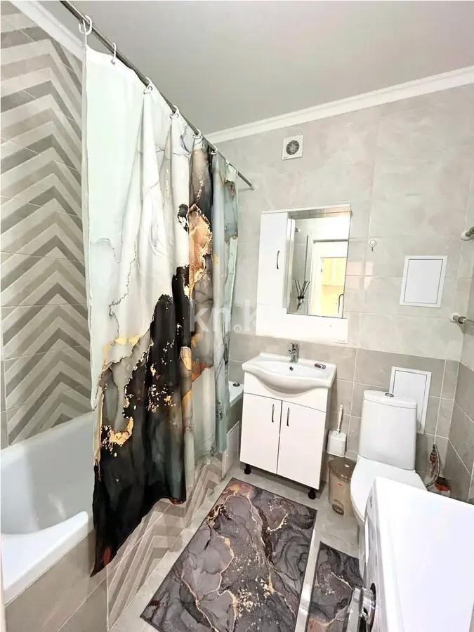 Продажа 1-комнатной квартиры, 36 м², пр. Аль-Фараби, дом  40/2 в Астане - фото 3