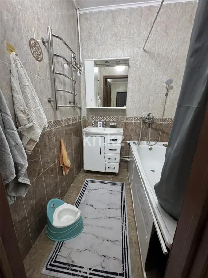 Продажа 2-комнатной квартиры, 66 м², мкр-н Кокжиек, дом  47 в Алматы - фото 4