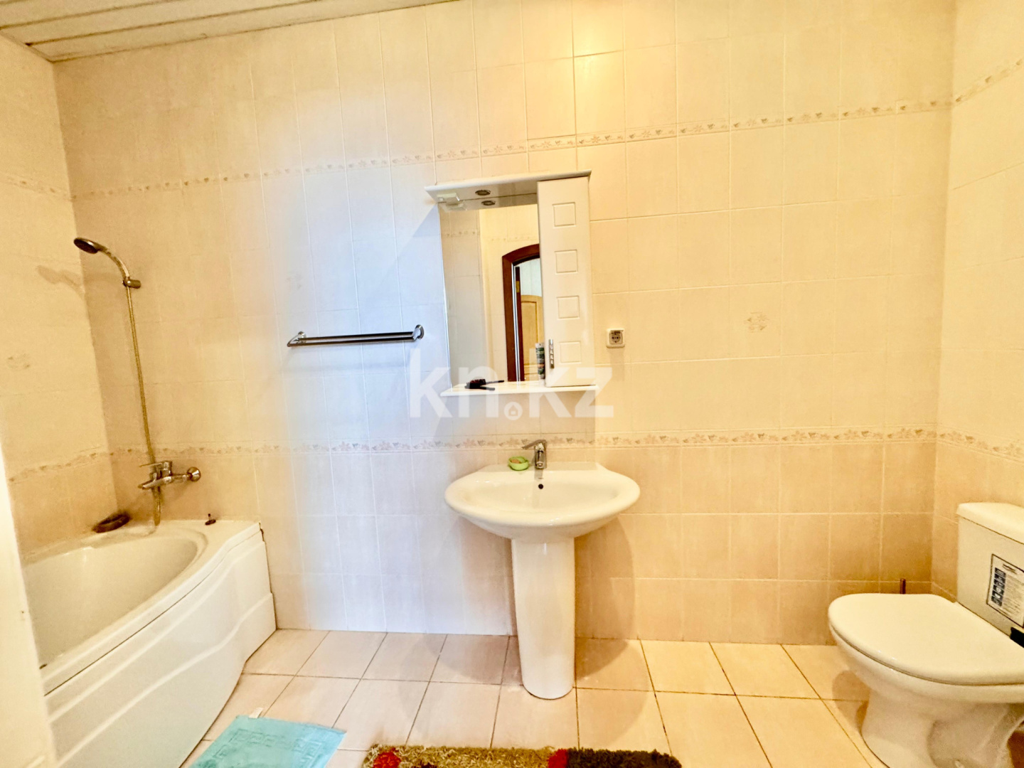 Продажа 6-комнатной квартиры, 383 м², Иманбаева, дом  12/1 - Продажа  пятикомнатных квартир в новостройках Астаны фото 27 из 40