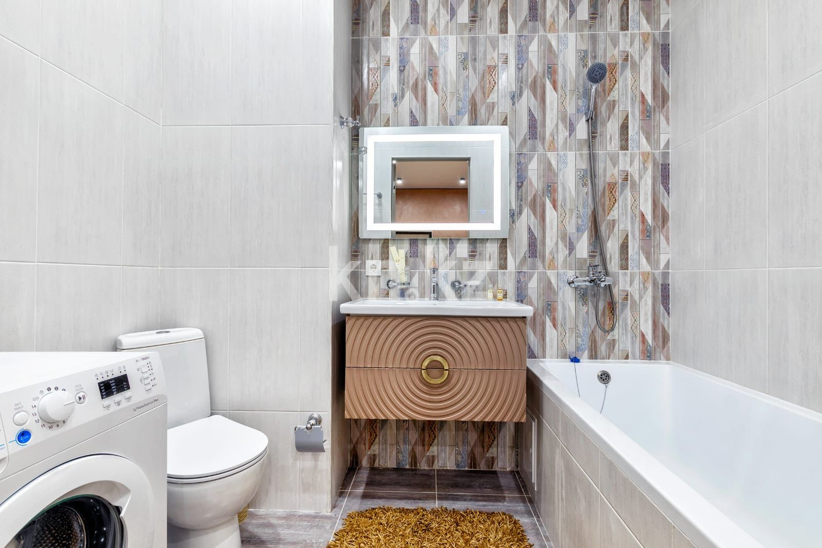 Аренда 3-комнатной квартиры, 86 м², пр. Кабанбай батыра, дом  64 - ул. Рыскулова - Аренда квартиры помесячно в Астане фото 3 из 5