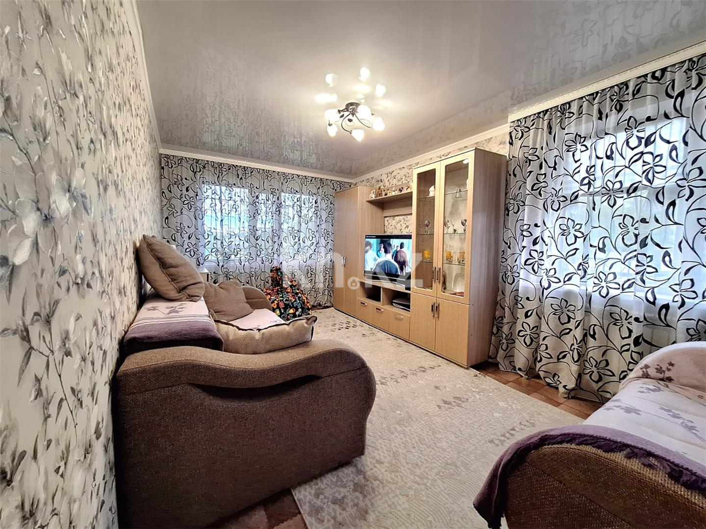 Продажа 3-комнатной квартиры, 62 м², мкр-н 16 - Продажа квартир в Караганде фото 1 из 12