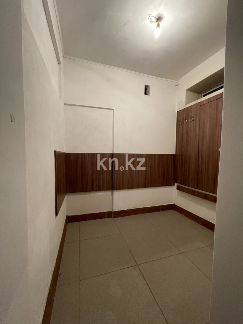 Продажа 10-комнатного дома, 320 м², ул. Чернова, дом  58 - Продажа домов, коттеджей в Усть-Каменогорске фото 6 из 17