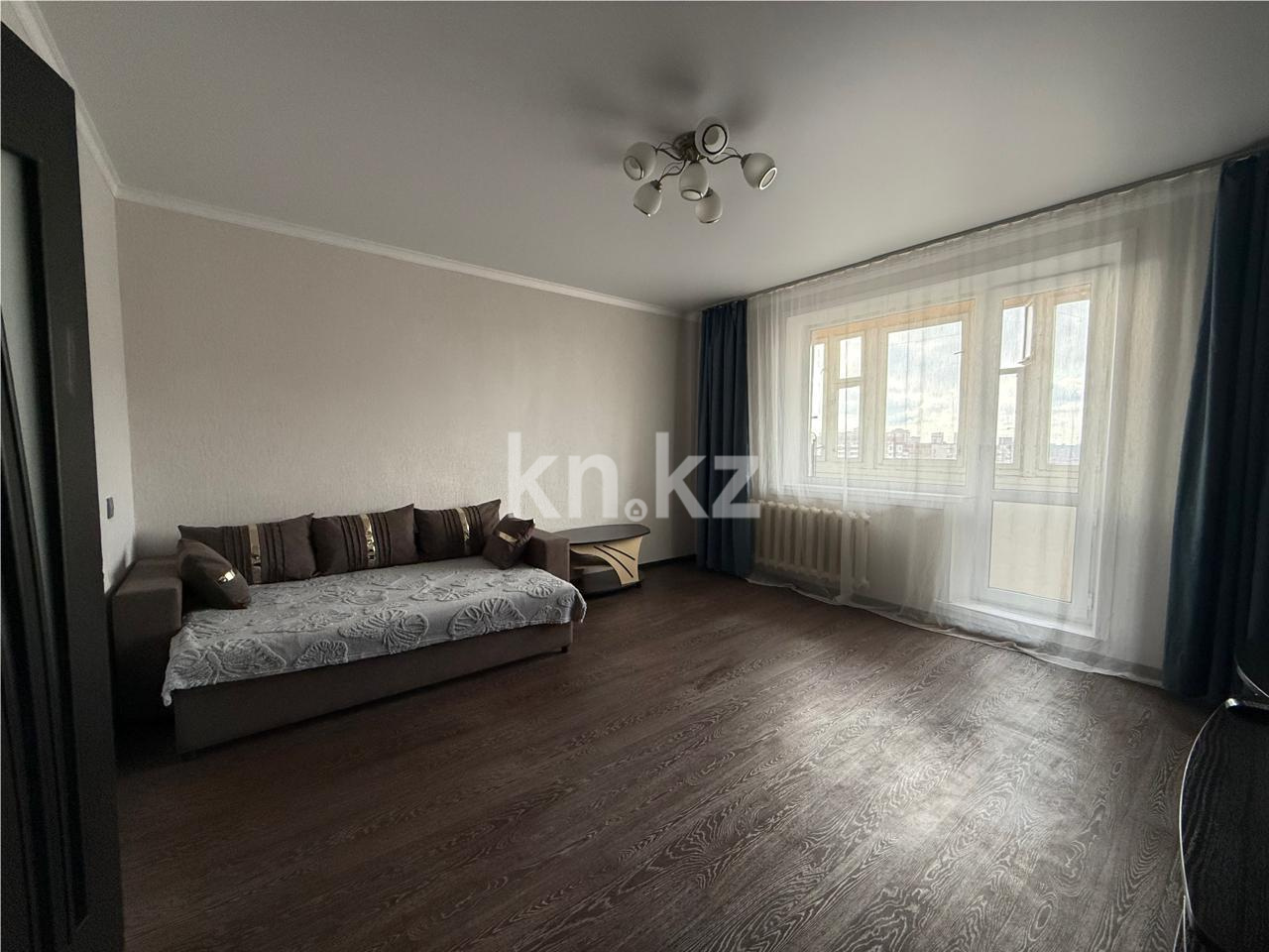 Продажа 1-комнатной квартиры, 37 м² - Продажа однокомнатных квартир на Юго-Востоке Караганды - страница 5 фото 1 из 9