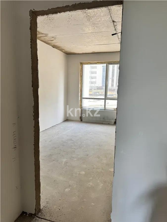 Продажа 3-комнатной квартиры, 87 м², пр. Республики, дом  23/1 в Караганде - фото 3