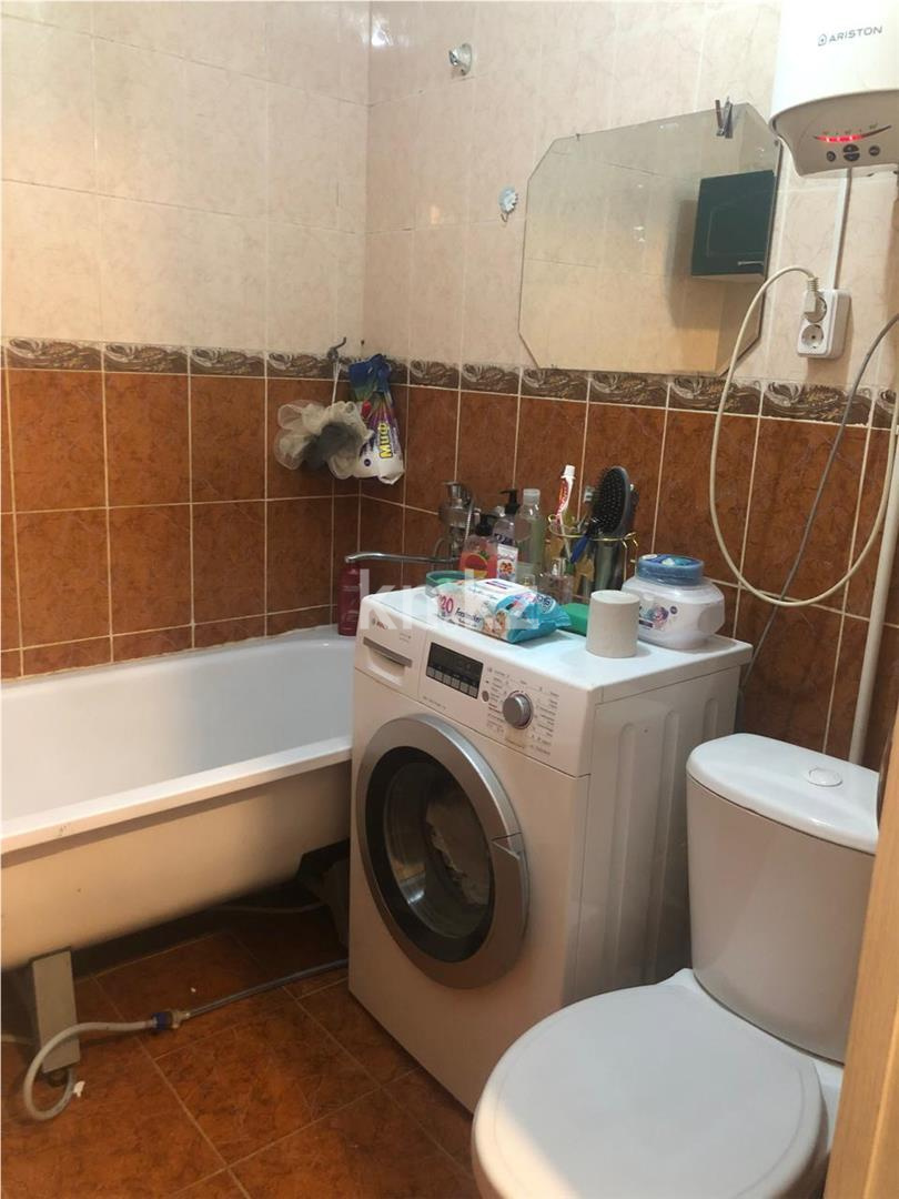 Продажа 2-комнатной квартиры, 46 м², мкр-н 12, дом  22 - Продажа  двухкомнатных квартир в Караганде фото 7 из 9