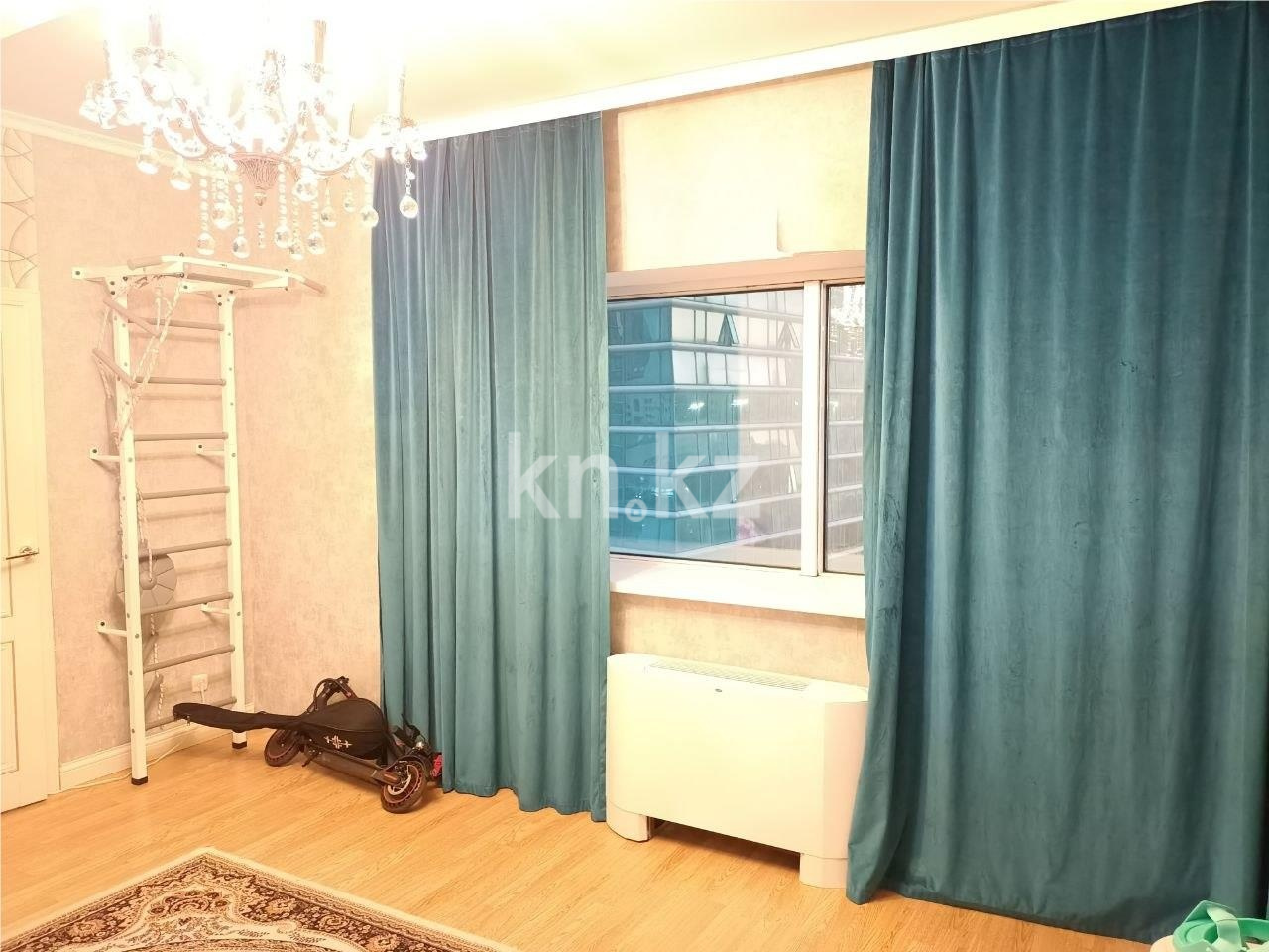 Продажа 4-комнатной квартиры, 177.6 м² в Астане - фото 19